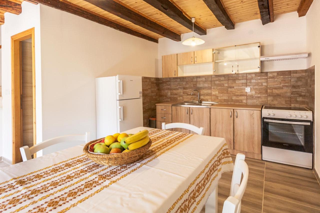 House Krizanic In Marcana, Istria, With 2 Apartments, Total 9 Guests Buitenkant foto