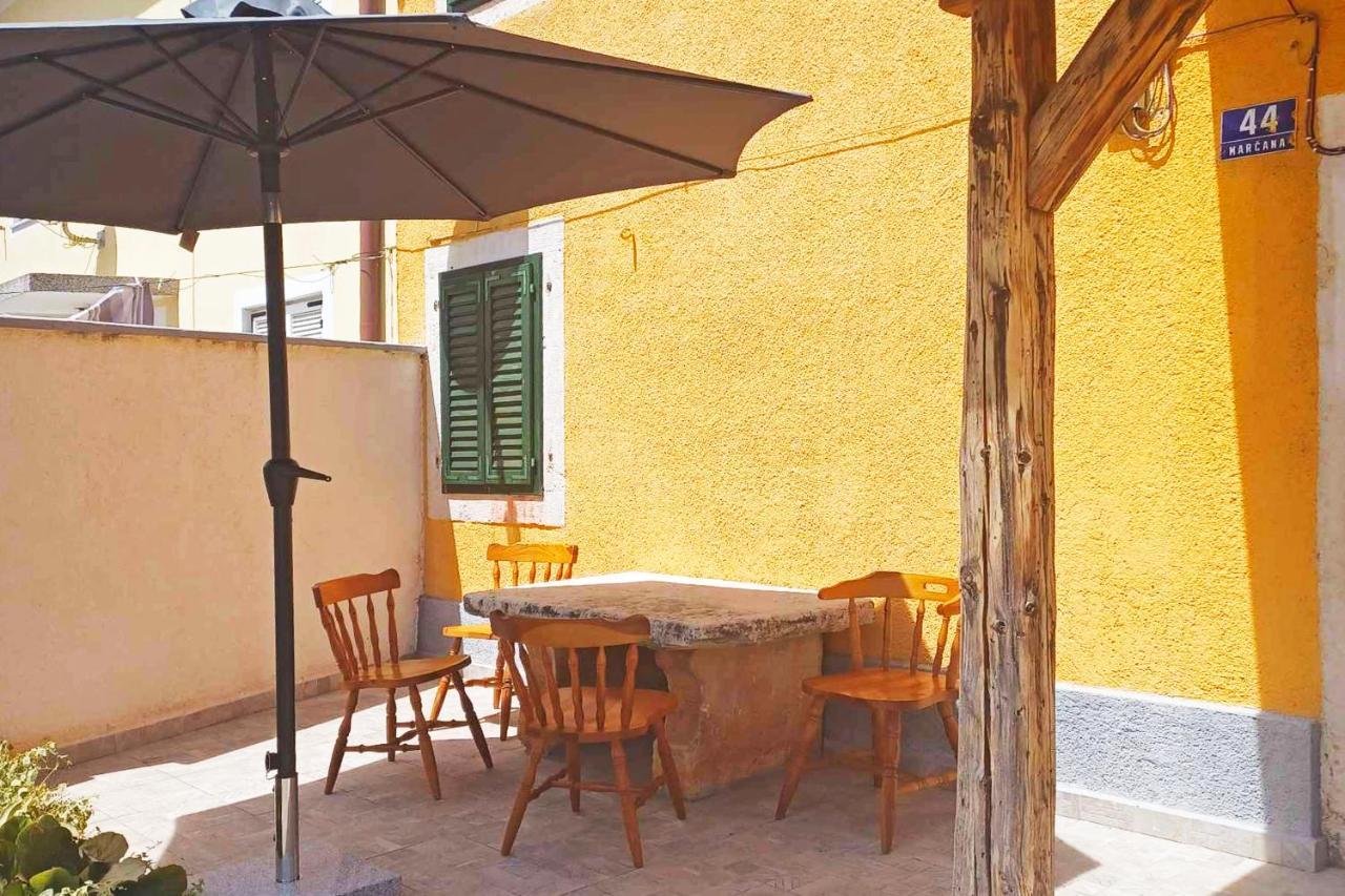 House Krizanic In Marcana, Istria, With 2 Apartments, Total 9 Guests Buitenkant foto
